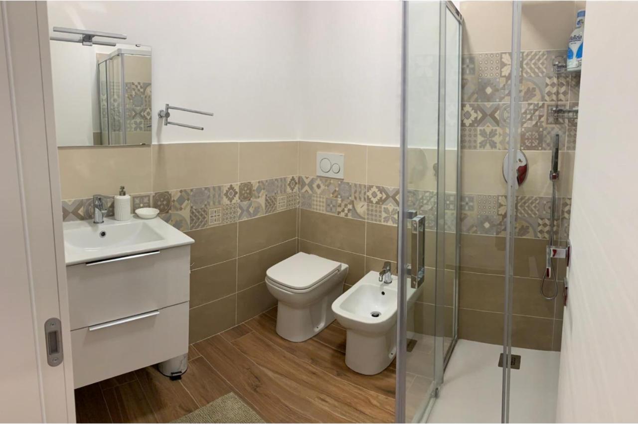 Claire'S Home Savona Bagian luar foto